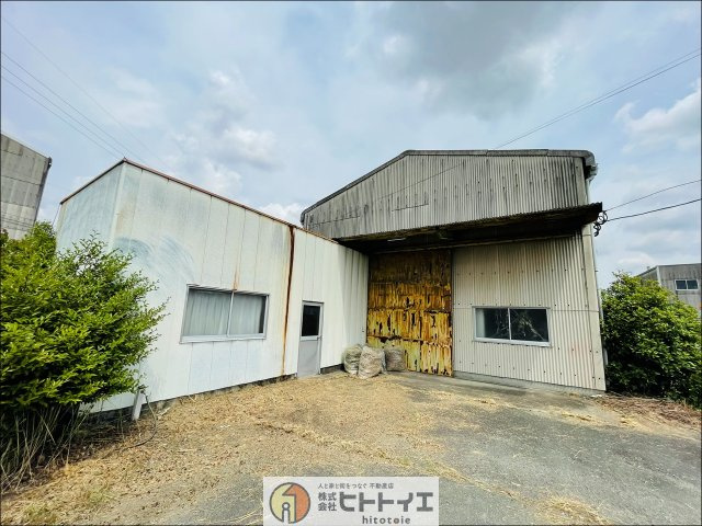 大川市中古賀倉庫の外観