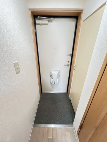 ルミエールMORIの玄関