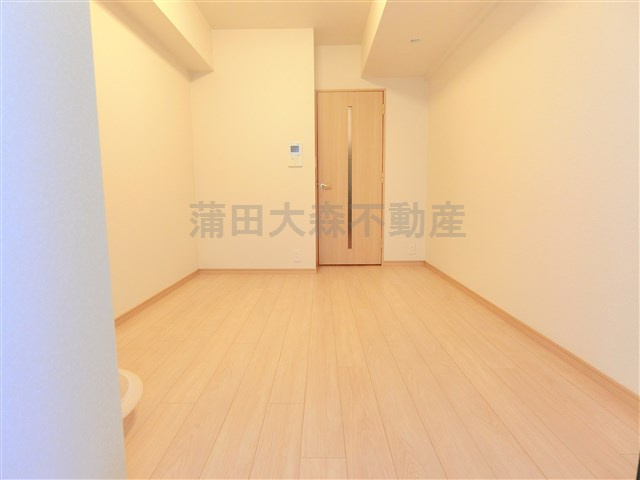 ルーブル池上伍番館の居間・リビング