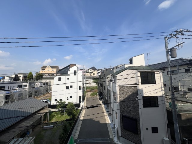 幹線道路沿いって音が気になるって思ってない？いいえ、違うんです。どんな音も聞き逃しません！な【リノベ／エスペランサ中山】の展望