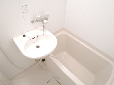 【浴室】 | ※別部屋写真