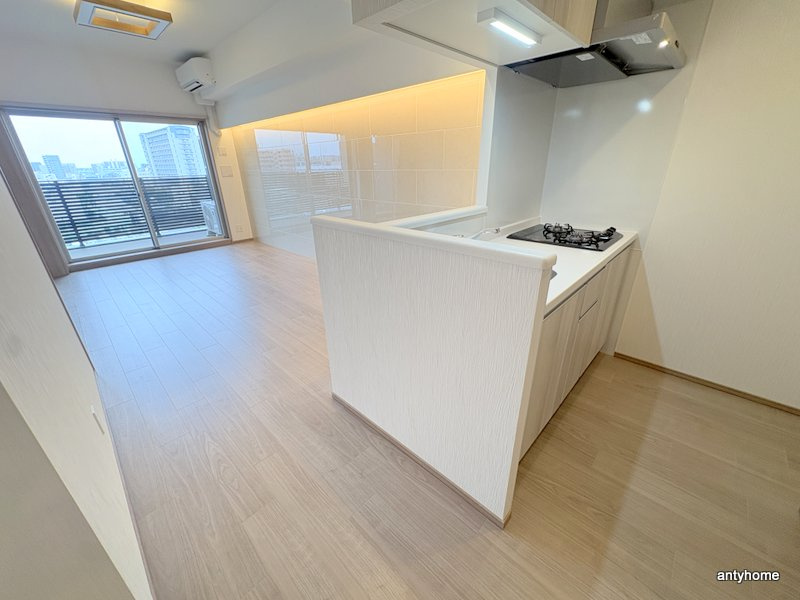 プレジオ城東　仲介手数料無料の洋室