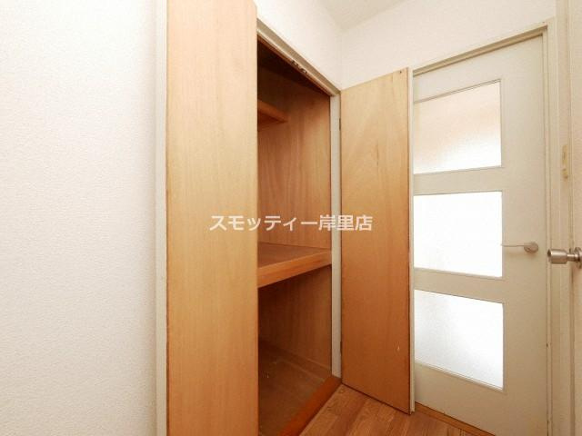 クレセントマンションの収納