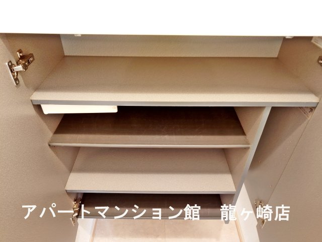 サンフローラAの収納
