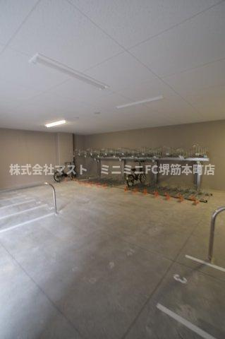 大阪市北区浮田２丁目の賃貸マンションの駐車場