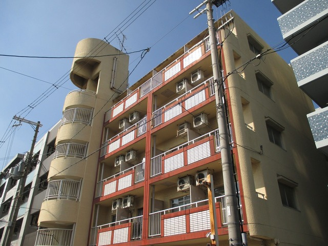 大阪市東淀川区小松２丁目のマンション
