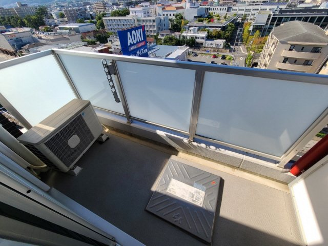 プライマル西宮夙川のバルコニー