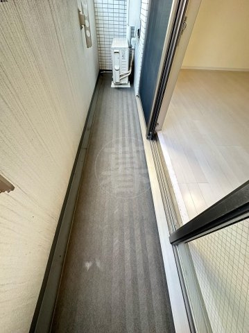 メイクスデザイン平和島のバルコニー