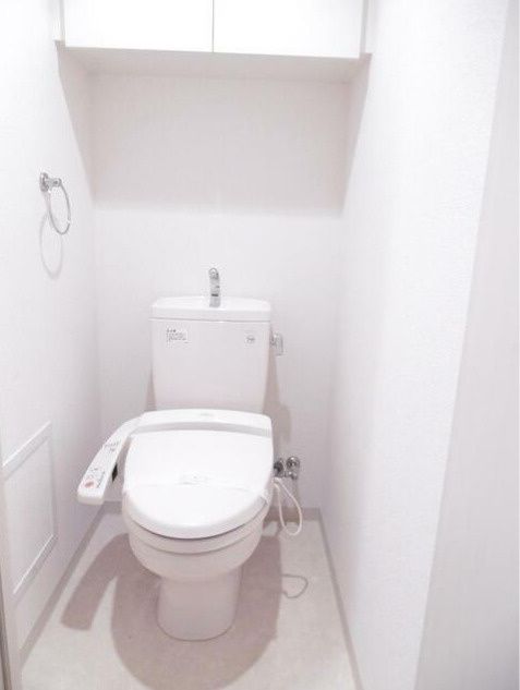 ピエス綱島のトイレ|他のお部屋の参考写真となります。