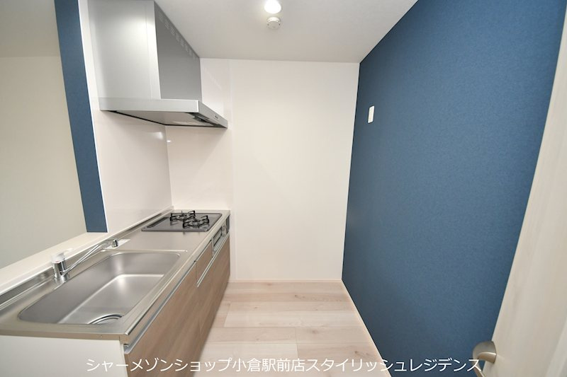 BRAVE BASE三萩野のキッチン