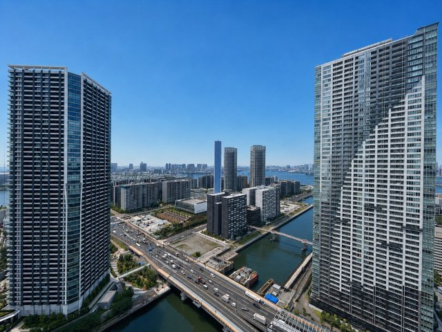 35階南西向きならではの圧倒的開放感。レインボーブリッジを一望するオーシャンビュー。夜景も期待できるパノラマです。