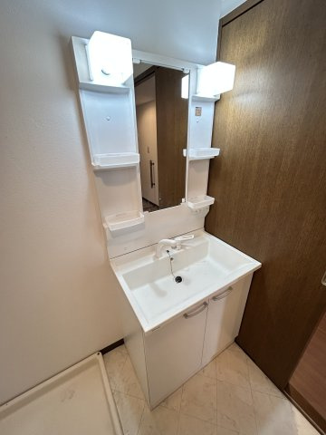 大阪市浪速区立葉１丁目の賃貸マンションの洗面所