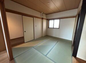 井本マンションの居間・リビング