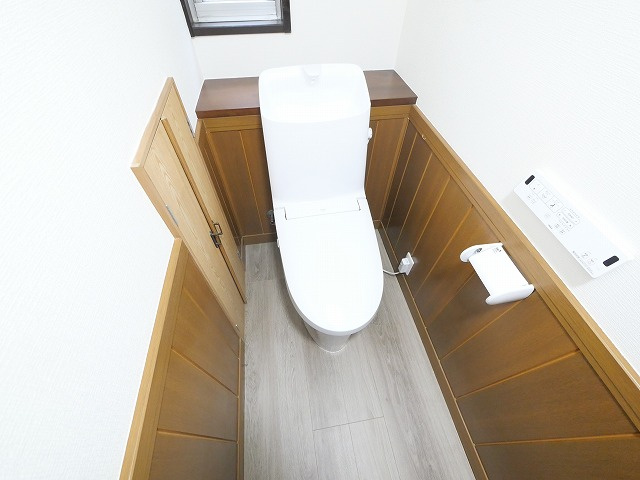 奈良市朱雀6丁目戸建てのトイレ|トイレもきれいです