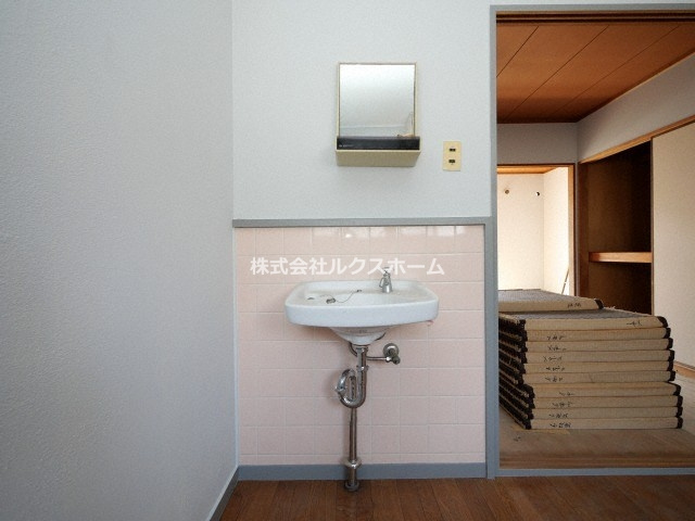 上中条ハイツの洗面所