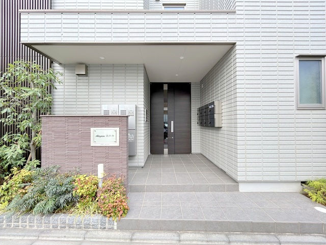Alegria高円寺のエントランス|★オートロック付きエントランス★★