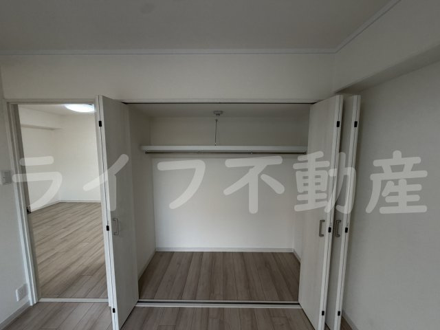 シャトー第3八戸の里の収納|便利な収納スペースです