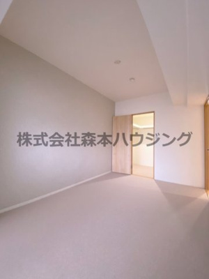 【寝室】 | 　日興交野スカイマンション | 落ち着いて過ごせるお部屋なので、寝室にいかがでしょうか