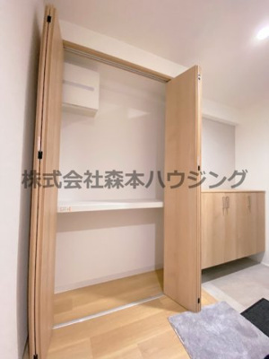 【収納】 | 　日興交野スカイマンション | 便利な玄関収納です
