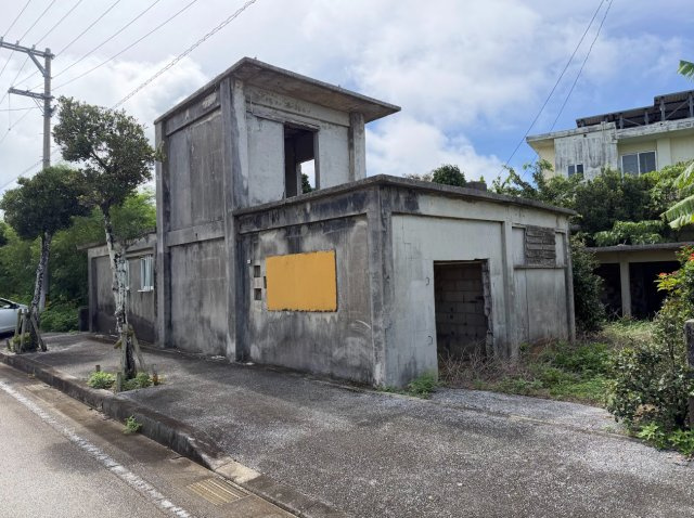 与那覇中古戸建（スケルトン）