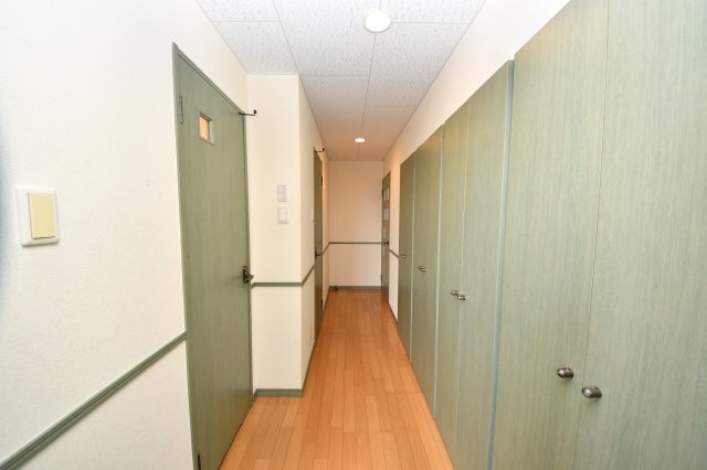 ボヌール小倉 の玄関