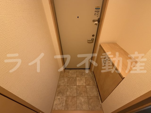 F＋Style東大阪本庄1号館の玄関