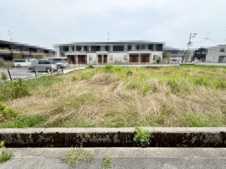 【外観】 | 北余部　売土地　全４区画 | 駐車スペースも確保できますよ♪愛車の置き場所に困りません！