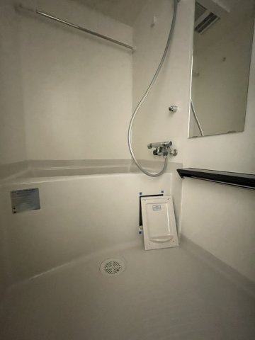 プレサンス松屋町ヴィゴラスの浴室