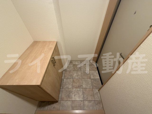F＋Style東大阪本庄1号館の玄関