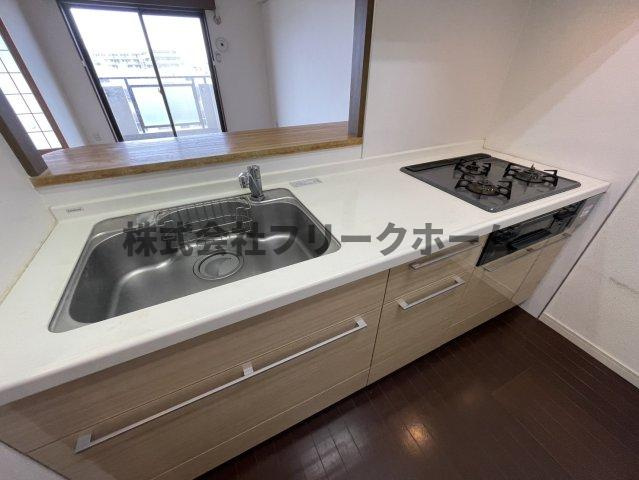 三鷹市下連雀７丁目の賃貸マンションのキッチン