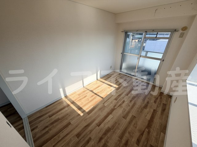 クレイドウル中野の洋室|コンパクトで使いやすい洋室です