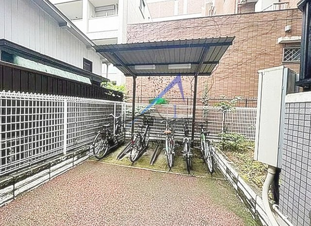 エクセリア都立大のその他|駐輪場です。