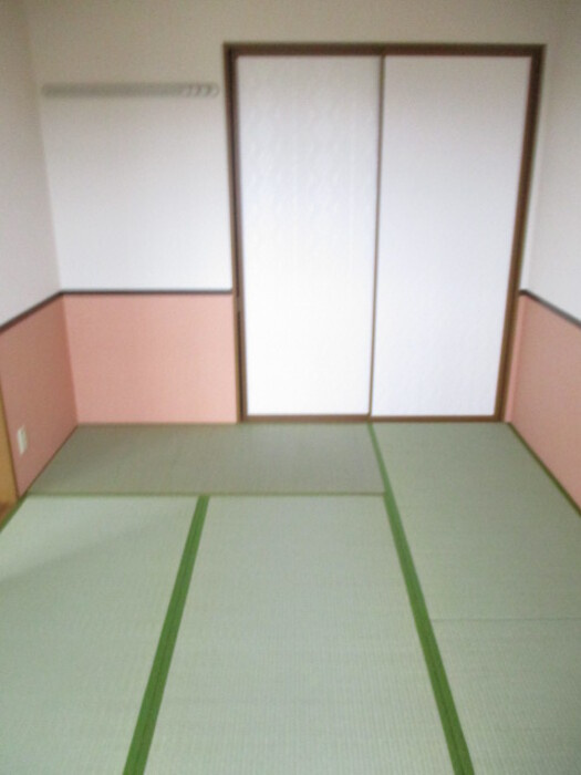 セジュール未来 Ⅱ A棟の和室|和室があれば客間としても活用できます