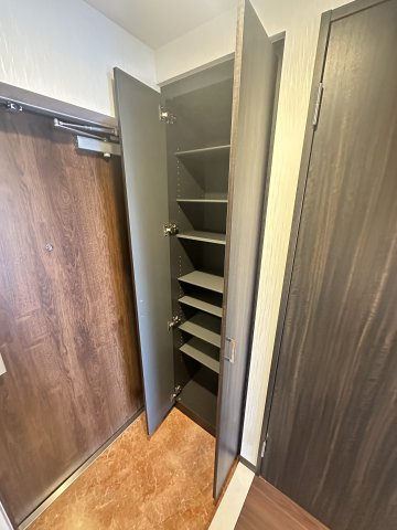 プレジオ阿波座の収納