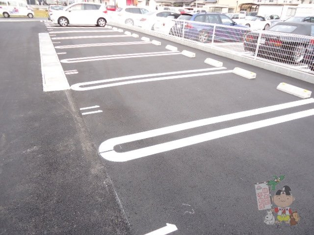 Ｌｕｃｅの駐車場