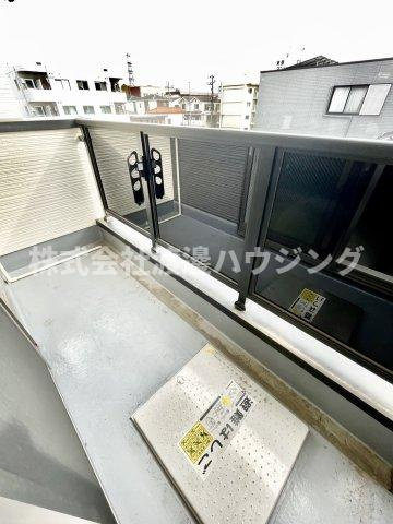 GRANDIR吹田のバルコニー