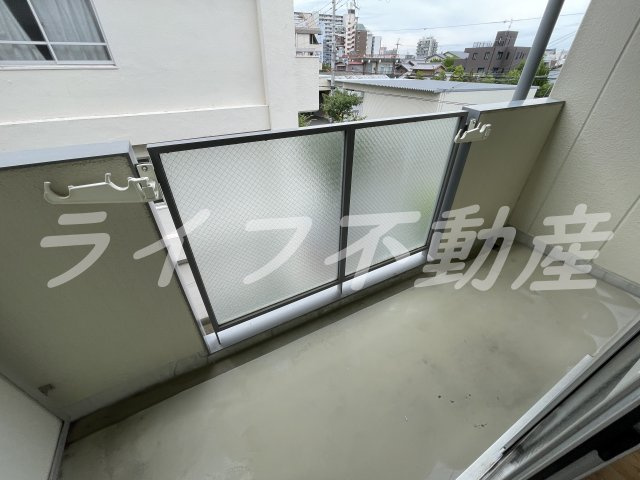 クラージュハイツのバルコニー|バルコニー付きです