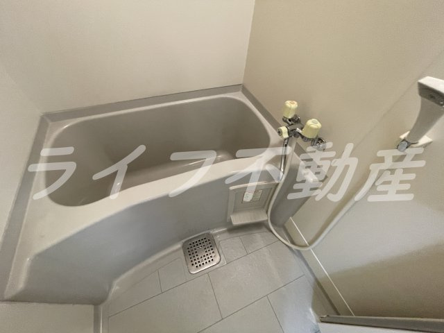 クラージュハイツの浴室|お風呂で日々の疲れを落としましょう