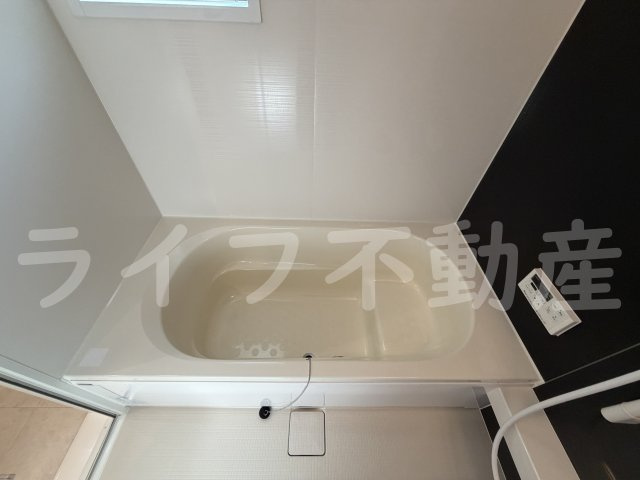 オレンジコートの浴室|お風呂で日々の疲れを落としましょう