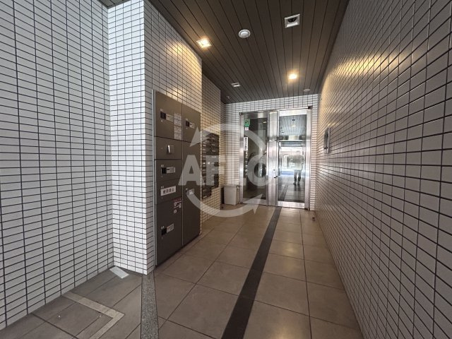 フラット34新大阪南のエントランス|FLAT34新大阪南　エントランス