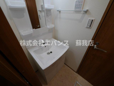 【独立洗面台】 | グランベスト本千葉 | 独立洗面台、朝の身支度には欠かせません