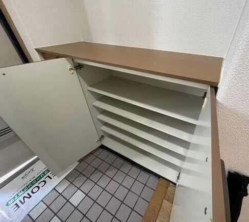 サンパディ 久留米の設備|シューズボックス付きの玄関です★