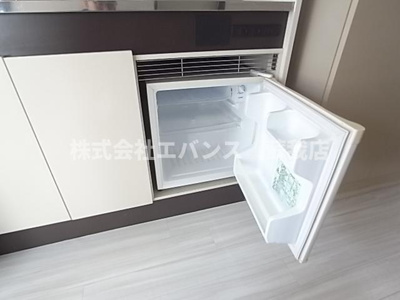  | コーポヨシトミ