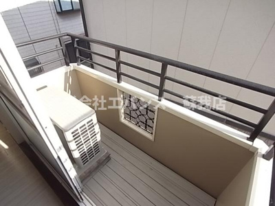 【バルコニー】 | コーポヨシトミ | 陽当たり良好なバルコニーです