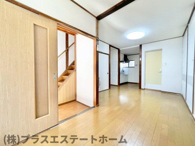 【居間・リビング】 | 駒ヶ林3丁目戸建