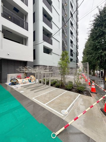 「防音マンション」343 RESIDENCE HONKOMAGOME Ⅰのその他共用部分|駐輪場です（2026年9月7日撮影）