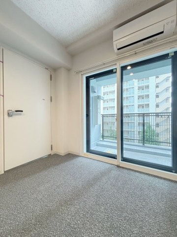 「防音マンション」343 RESIDENCE HONKOMAGOME Ⅱの内装|防音扉を採用でリビングと防音室との音（音楽）も低減してくれています！（2026年9月7日撮影）