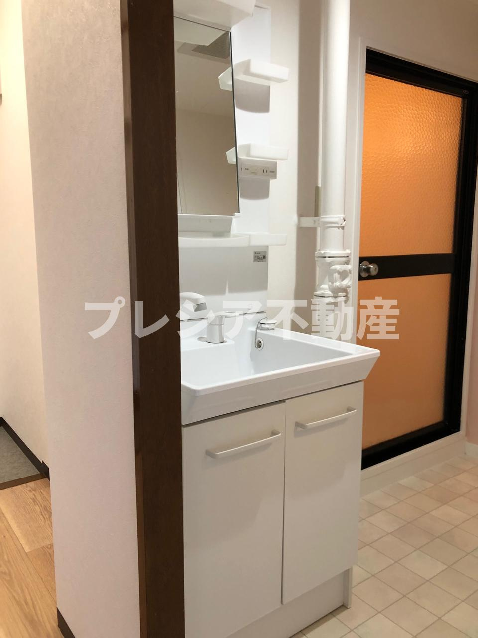 ハイツ岡本の洗面所