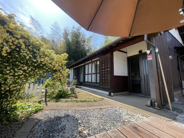 和モダンリノベの平家♪ガレージ付きで家庭菜園も可♪スマートIC近く