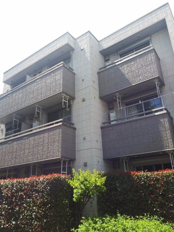 九曜新大塚マンションの外観